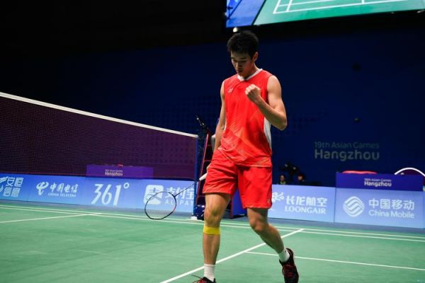 库里在采访 库里在采访